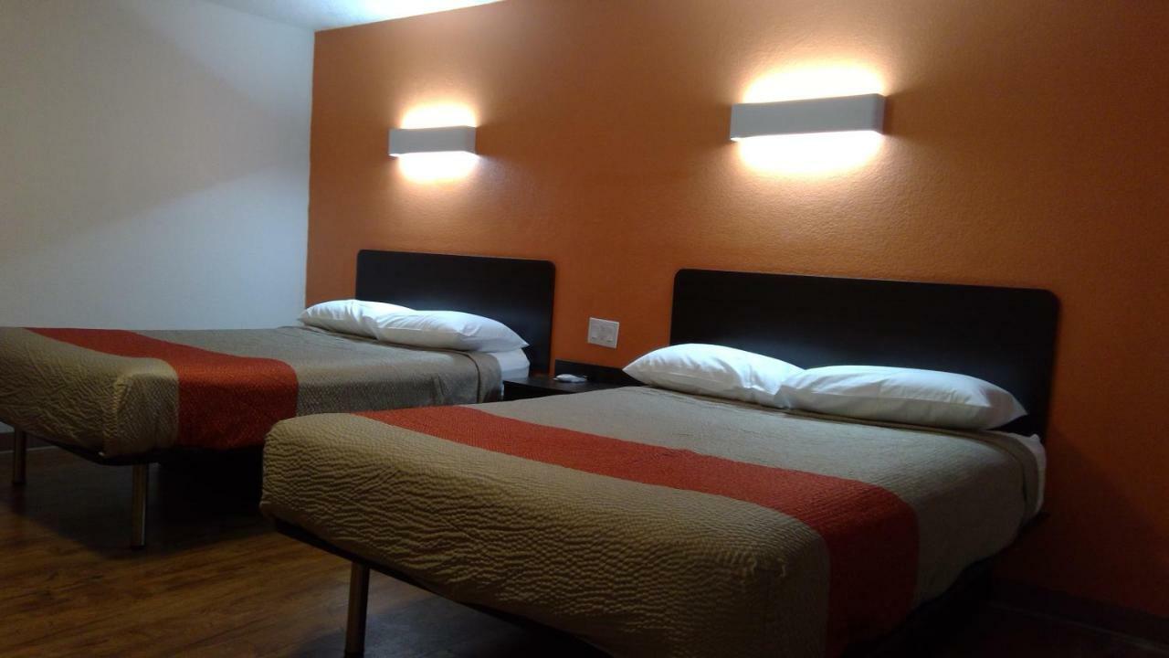 6-clovis, Nm Hotel 2*
